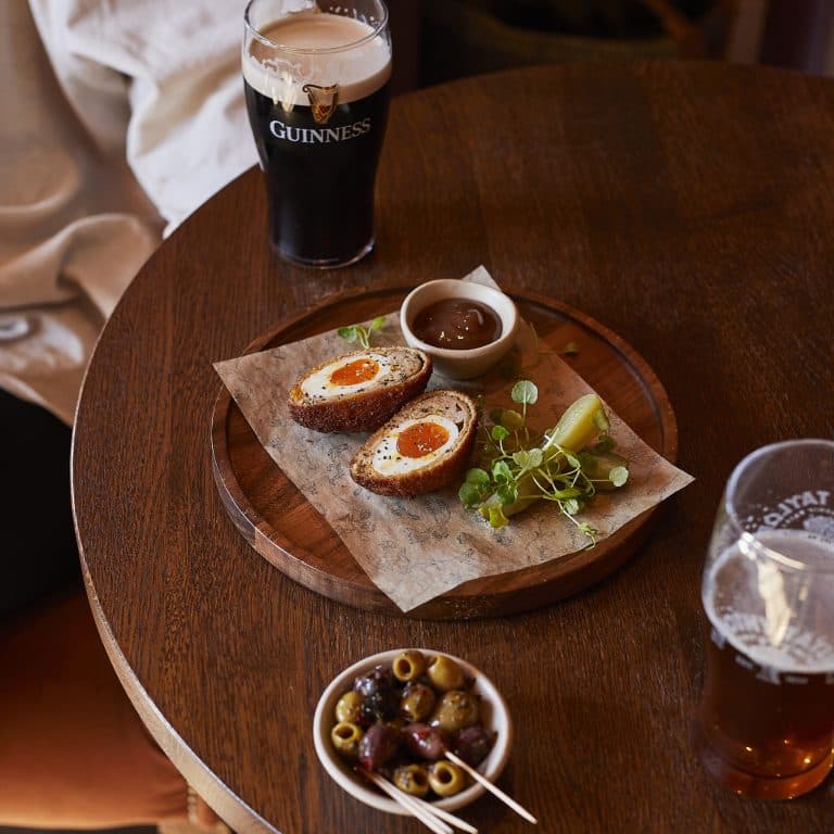 Cover Image for The Boot Bar Menu