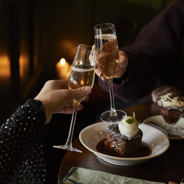 Cover Image for Complimentary Festive Fizz this Christmas at The Boot
